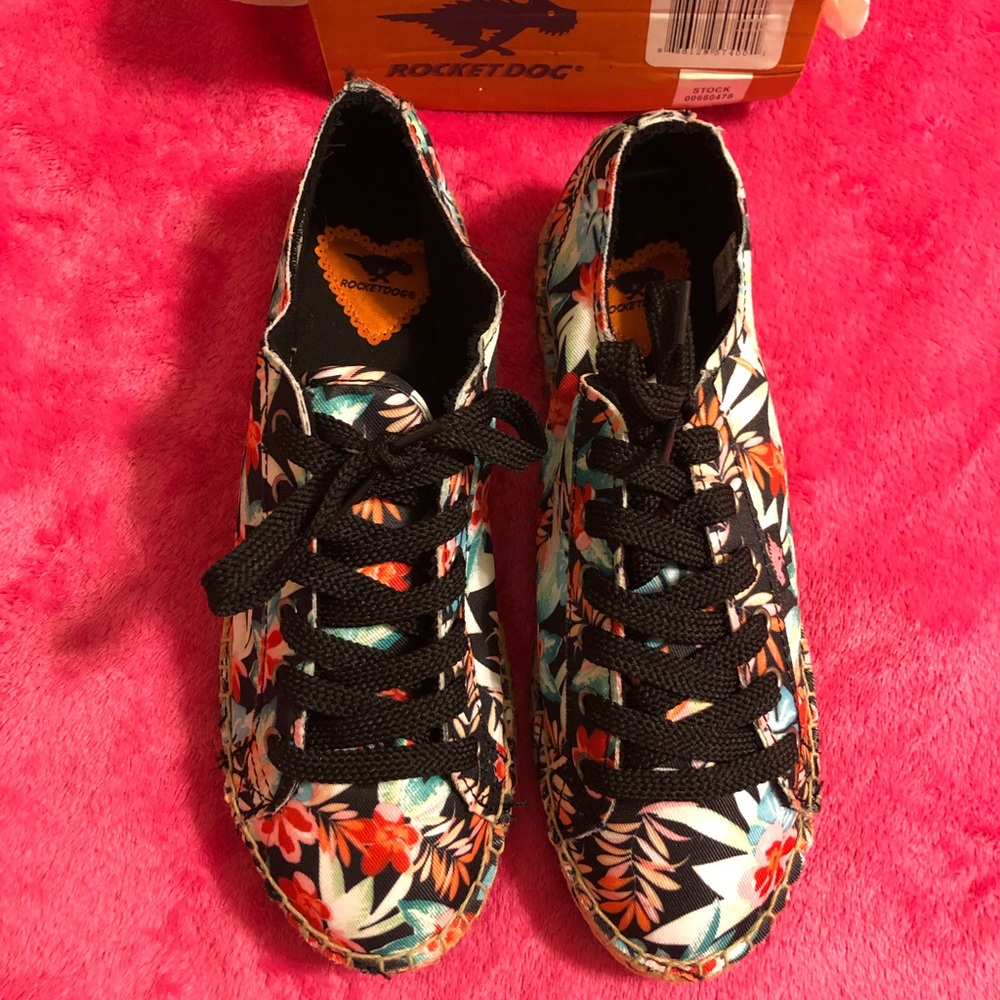 Rocket dog sneakers